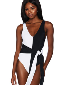 Samira One Piece in Black and White by BEACH RIOT