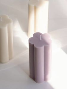 Bloom Candle in Lilac