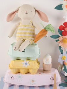 Bunny with Carrot by MERI MERI